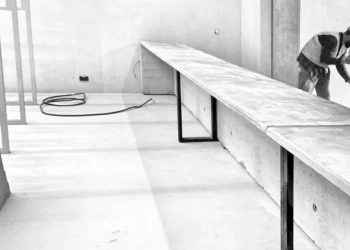 Beton_architektoniczny_-_nowoczesne_oblicze_prefabrykacji_i_estetyki_w_budownictwie_-_Lubar_-_001